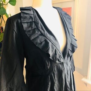 NWT CAbi crinkle ruffle blazer